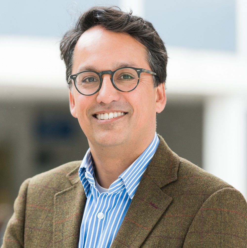 Dominic McIver Lopes awarded the Quinn Prize in recognition of service