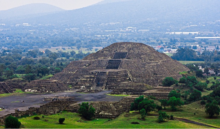 Teotihuacán, Pyramid of the Sun Decorative image
