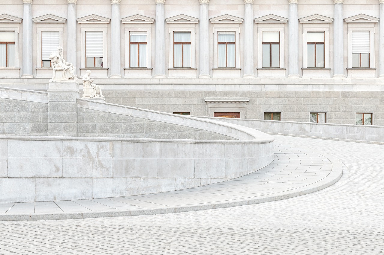 parliament-6962982_1280 decorative image